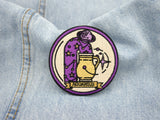 Wassermann Patch auf hellblauer Jeans
