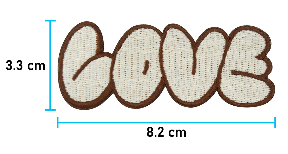 Love Patch mit der Maße: 3,3 x 8,2 cm