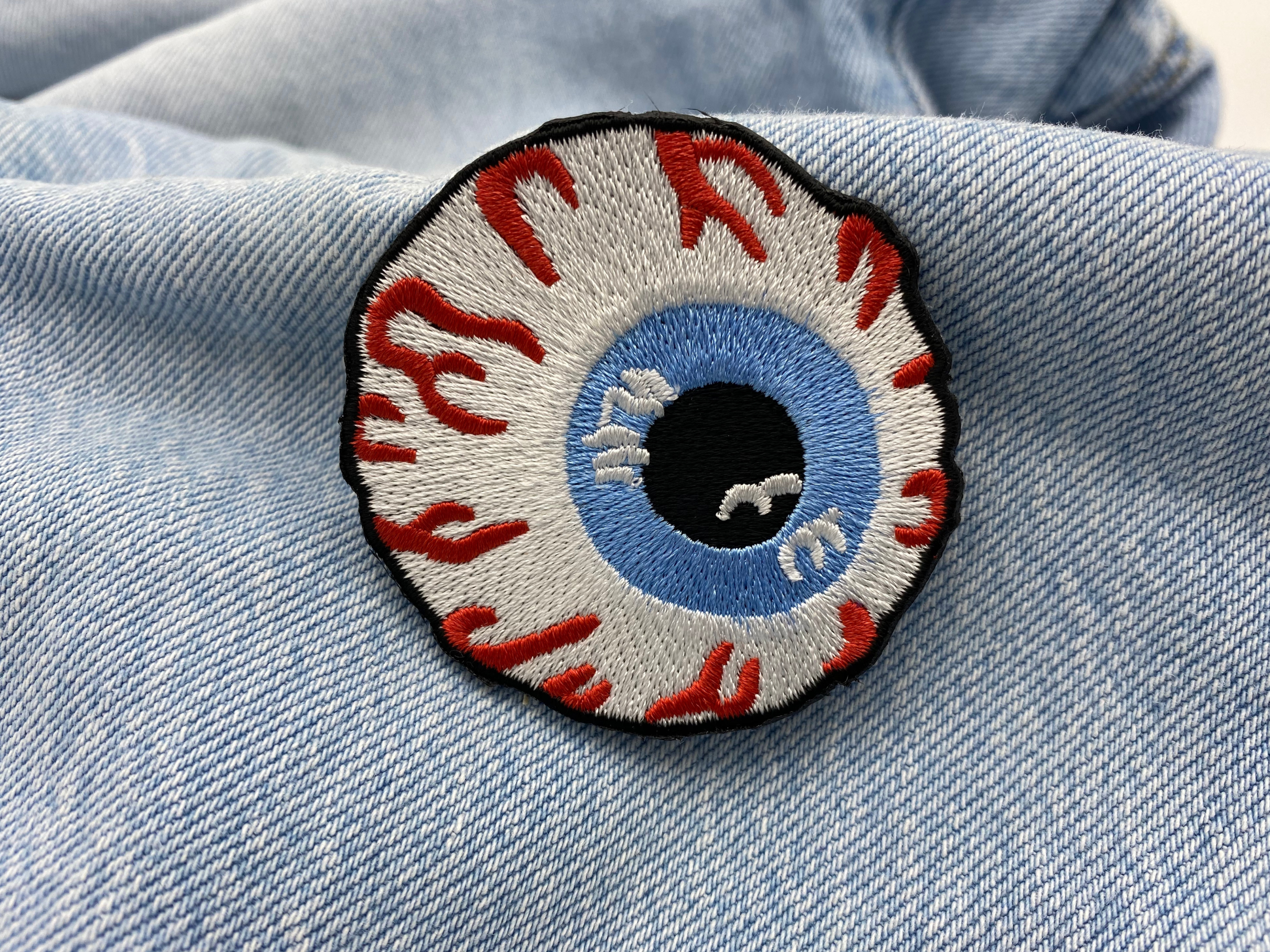 Auge mit rausstehenden Adern Bügelbild Patch zum Aufbügeln | Patches, Aufbügelmotive, Finally Home