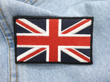 Großbritannien Klettpatch auf hellblauer Jeans