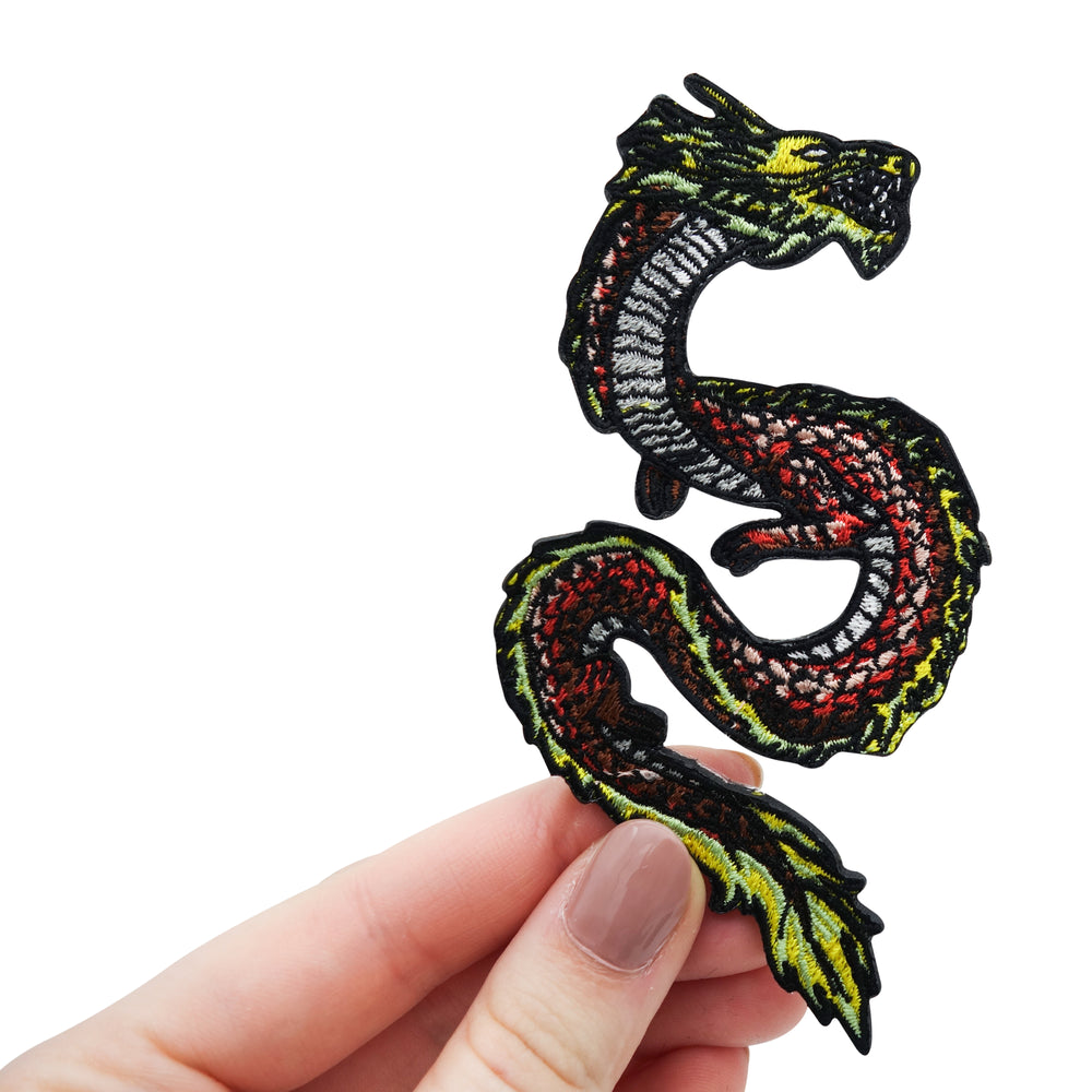 Roter-Drache-Jeansjacken-Bügelbild-zum-Aufbügeln-Patch-Hand