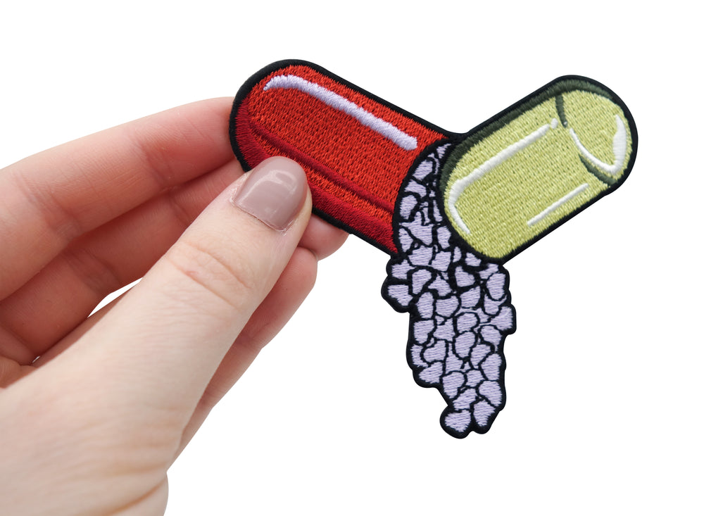 Love-Pill-Herz-Herzen-Aufbügler-Patch-zum-Aufbügeln-Flicken-Bügelflicken-Hand